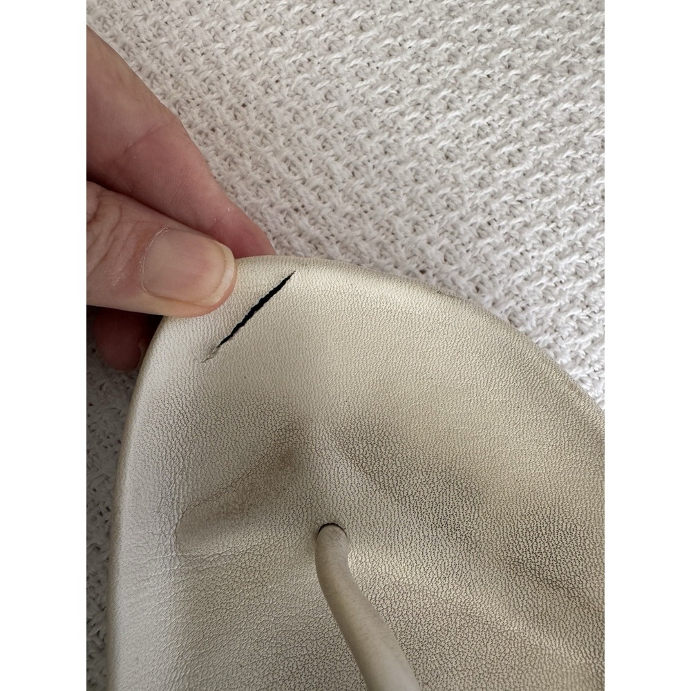 Tory Burch Women's Ivory Miller Cloud Leather Sandal Size 7 Ret $150 READ BELOW - Picture 2 of 4